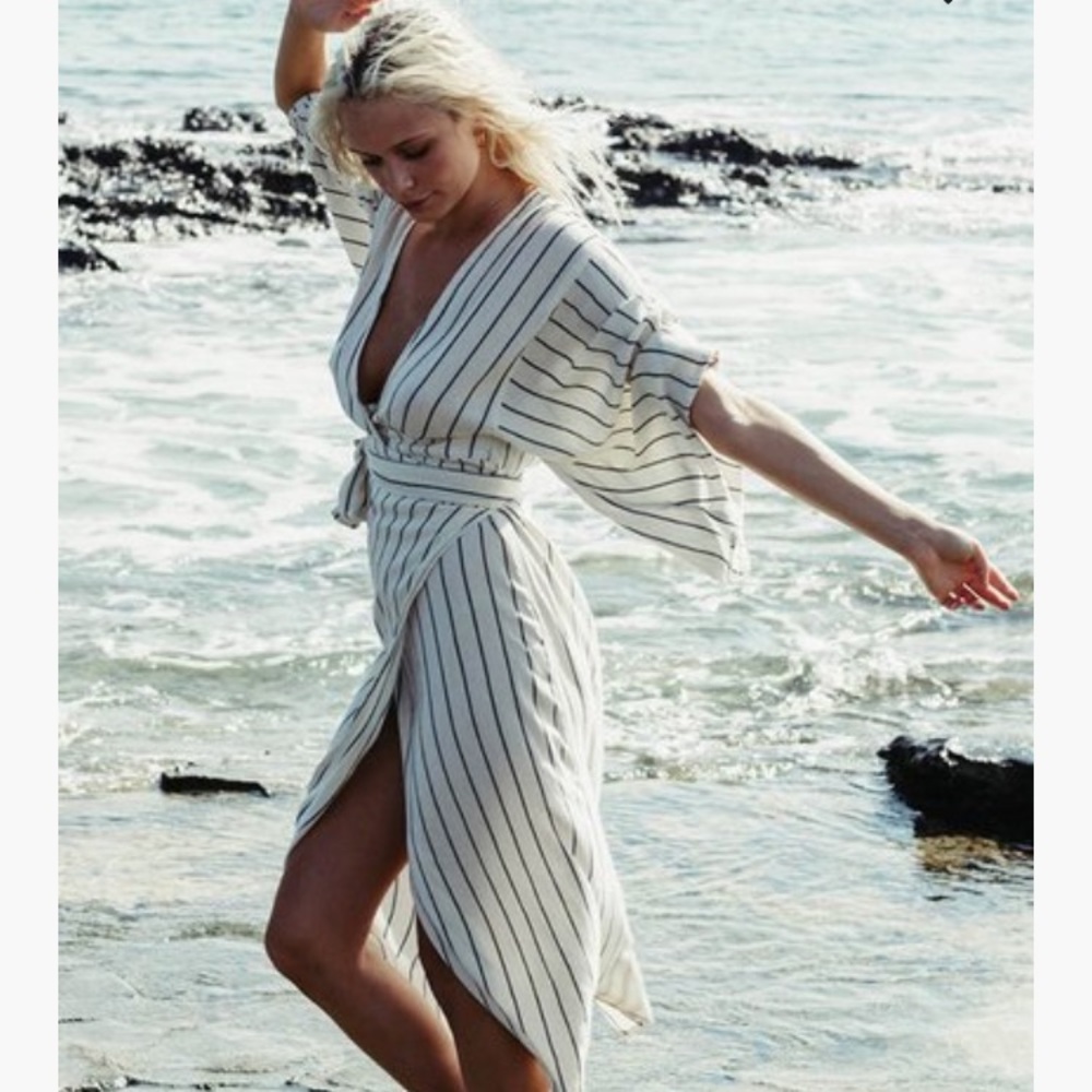 Billabong Robe Life Kimono Wrap Dress